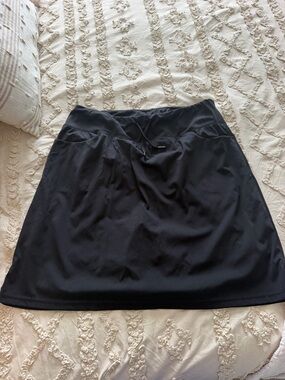 Black Women’s A-Line Active Skort